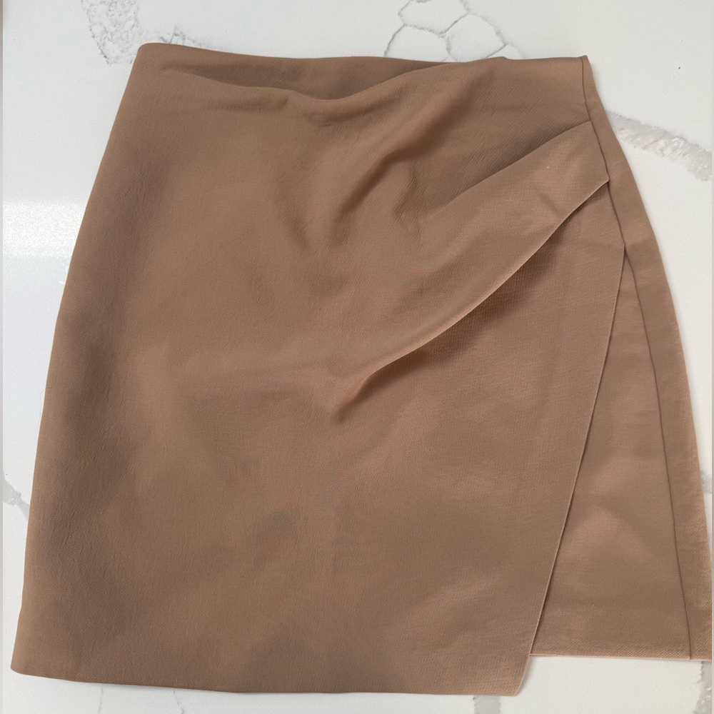 Wilfred Angie skirt Aritzia - Picture 2 of 6